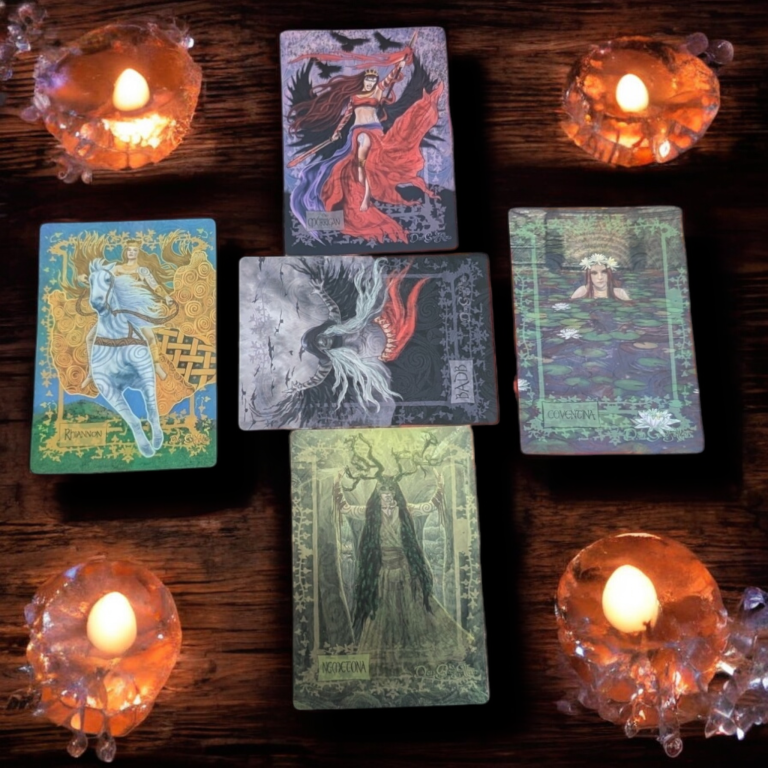 Deck Review:  Celtic Goddesses, Witches, and Queens – Oracle